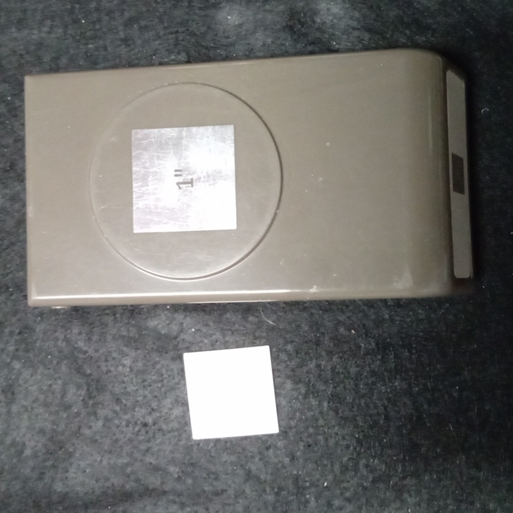 Stampin Up! Retired 1' Square punch